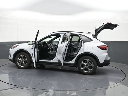 Used 2025 Ford Escape ST-Line AWD/4WD image 41