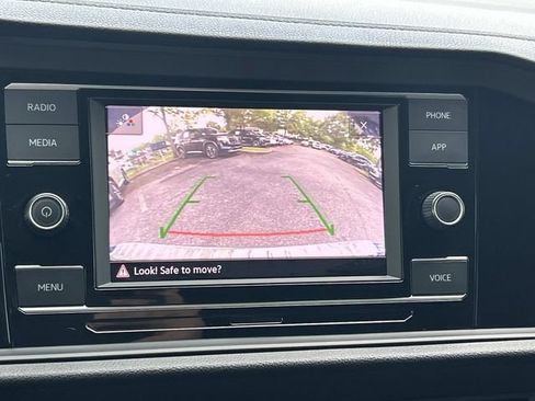 Used 2024 Volkswagen Jetta Sport FWD image 30