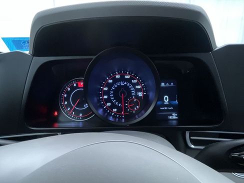 Used 2022 Hyundai Elantra SEL w/ Cargo Package image 9