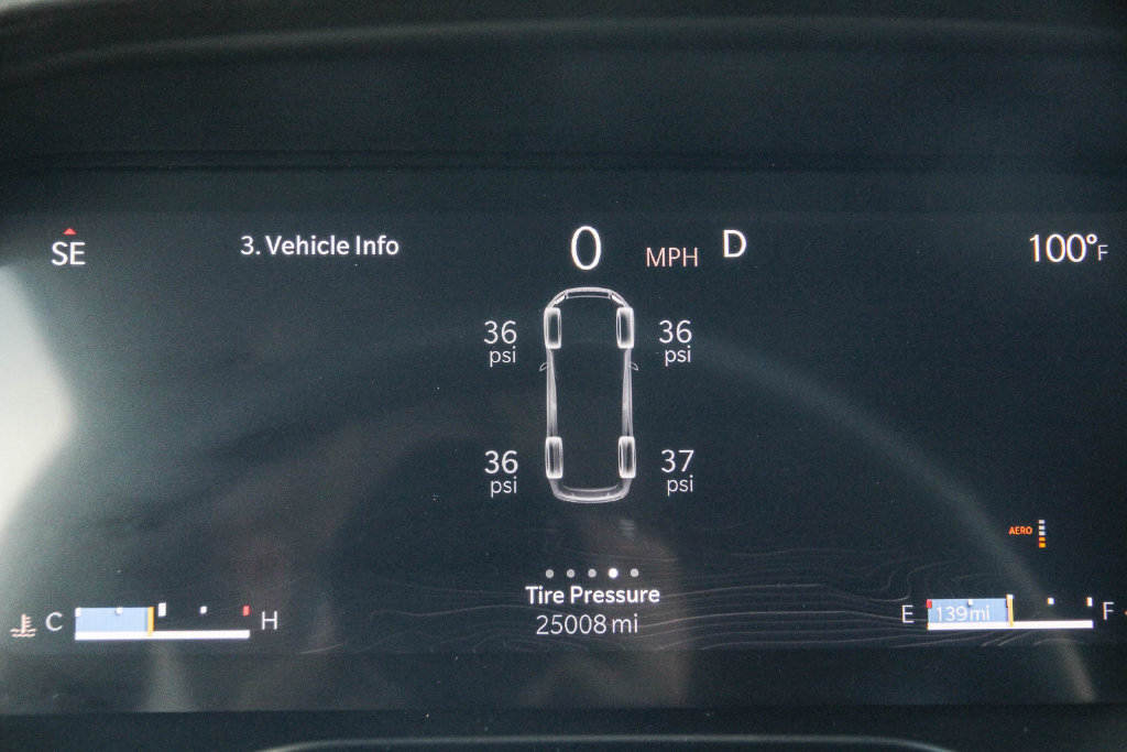 Used 2025 Jeep Grand Cherokee L Summit AWD/4WD image 23