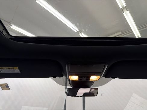 Used 2025 Honda Odyssey Sport-L image 24