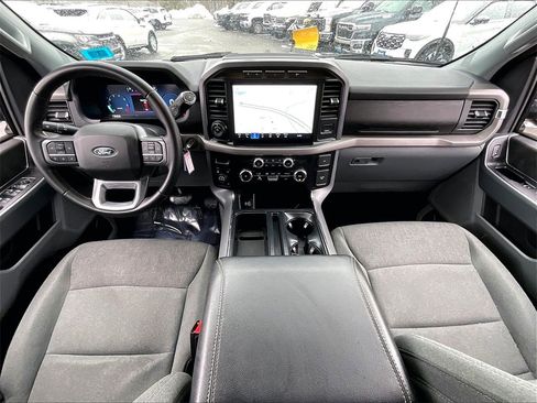 Used 2024 Ford F150 XLT w/ Mobile Office Package image 20