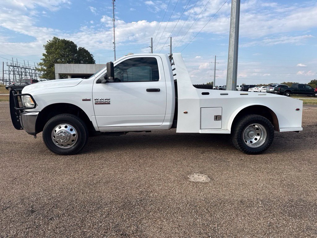 Used 2014 RAM 3500 Tradesman w/ Chrome Appearance Group AWD/4WD image 3