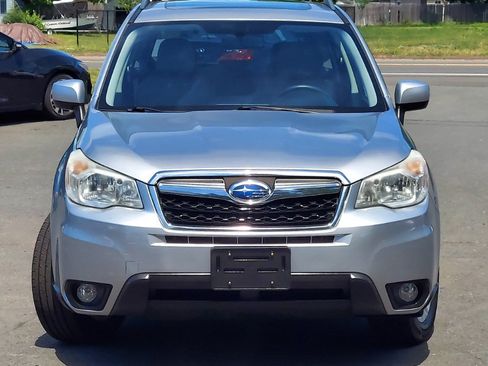 Used 2014 Subaru Forester 2.5i Limited AWD/4WD image 2
