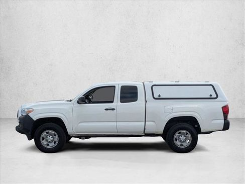 Used 2021 Toyota Tacoma SR RWD image 9
