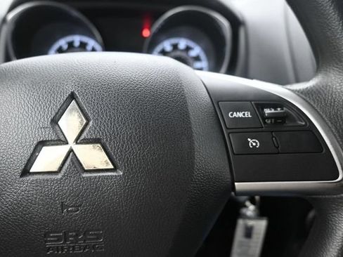 Used 2024 Mitsubishi Outlander Sport ES AWD/4WD image 25