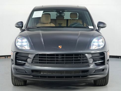 Used 2021 Porsche Macan image 45