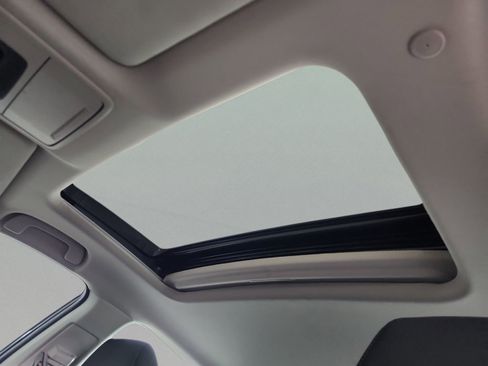 Certified 2024 Honda Accord EX image 25