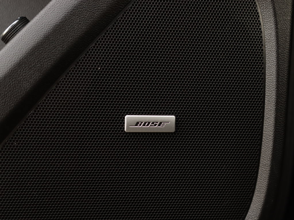 Used 2020 Chevrolet Traverse Premier w/ Redline Edition FWD image 29