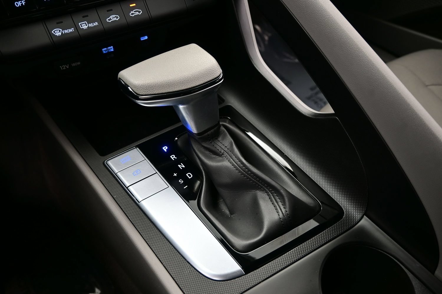 Certified 2024 Hyundai Elantra SEL FWD image 20