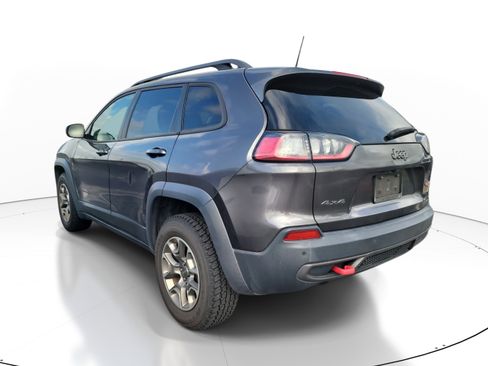 Used 2020 Jeep Cherokee Trailhawk w/ Cold Weather Group AWD/4WD image 5