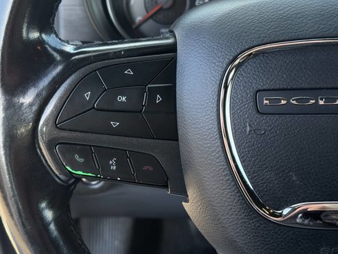 Used 2019 Dodge Charger Police w/ Street Appearance Group image 11