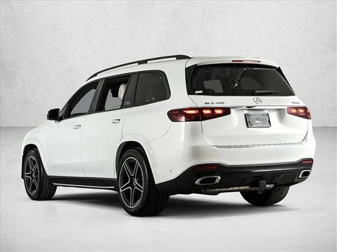 Certified 2025 Mercedes-Benz GLS 450 4MATIC image 8