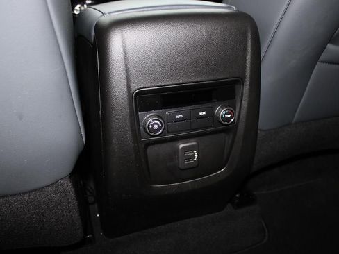 Used 2023 Buick Enclave Essence w/ Sport Touring Edition image 38