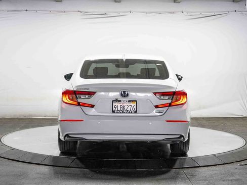 Used 2021 Honda Accord Touring image 3