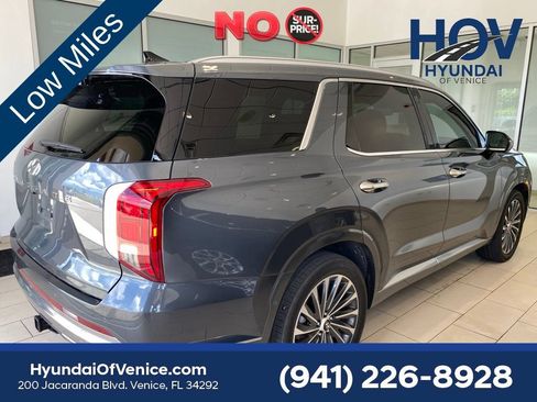 Used 2024 Hyundai Palisade Calligraphy FWD image 6