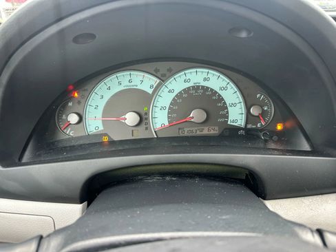 Used 2011 Toyota Camry SE image 12