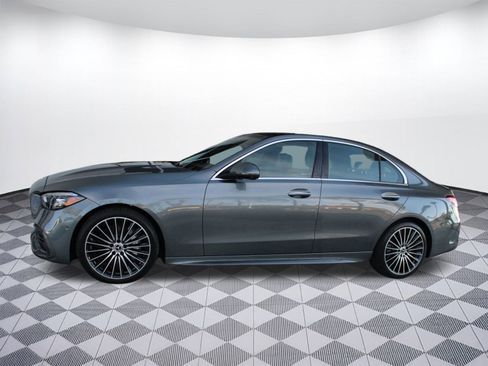 Used 2026 Mercedes-Benz C 300 Sedan image 2