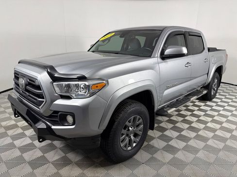 Used 2019 Toyota Tacoma SR5 image 9