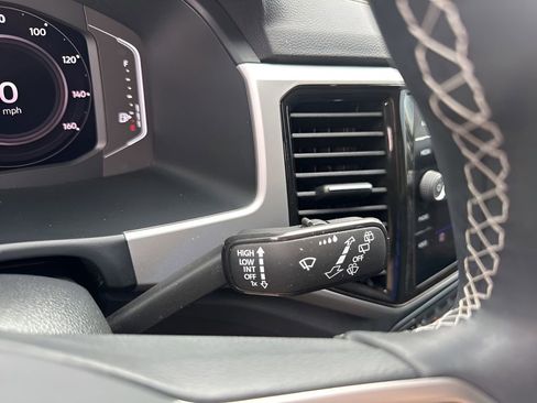 Used 2022 Volkswagen Atlas SE image 33