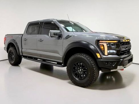 Used 2025 Ford F150 Raptor AWD/4WD image 11