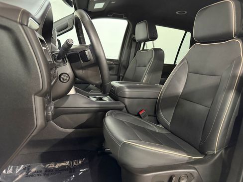 Used 2023 Chevrolet Tahoe Premier AWD/4WD image 5