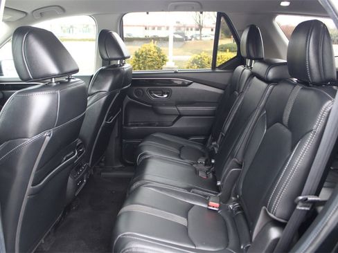 Used 2024 Honda Pilot EX-L image 12