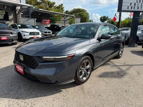 Used 2024 Honda Accord EX image 2