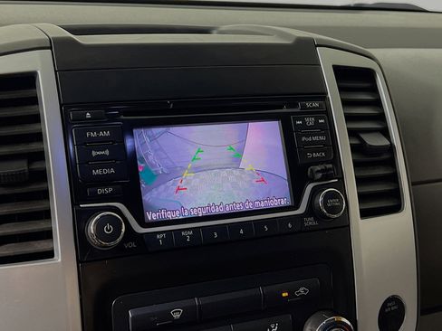 Used 2018 Nissan Frontier SV image 28