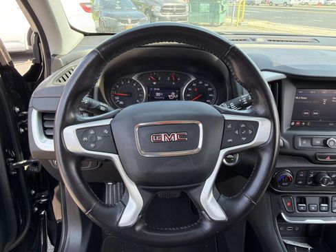 Used 2020 GMC Terrain SLE w/ Driver Convenience Package AWD/4WD image 22