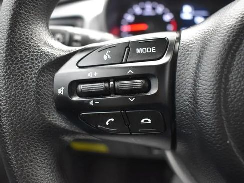 Used 2023 Kia Rio S image 22