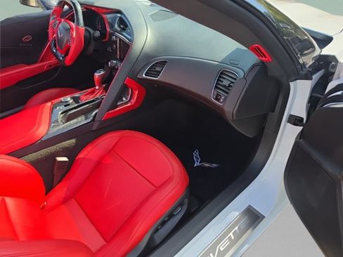 Used 2016 Chevrolet Corvette Stingray Convertible w/ 2LT Preferred Equipment Group RWD image 20