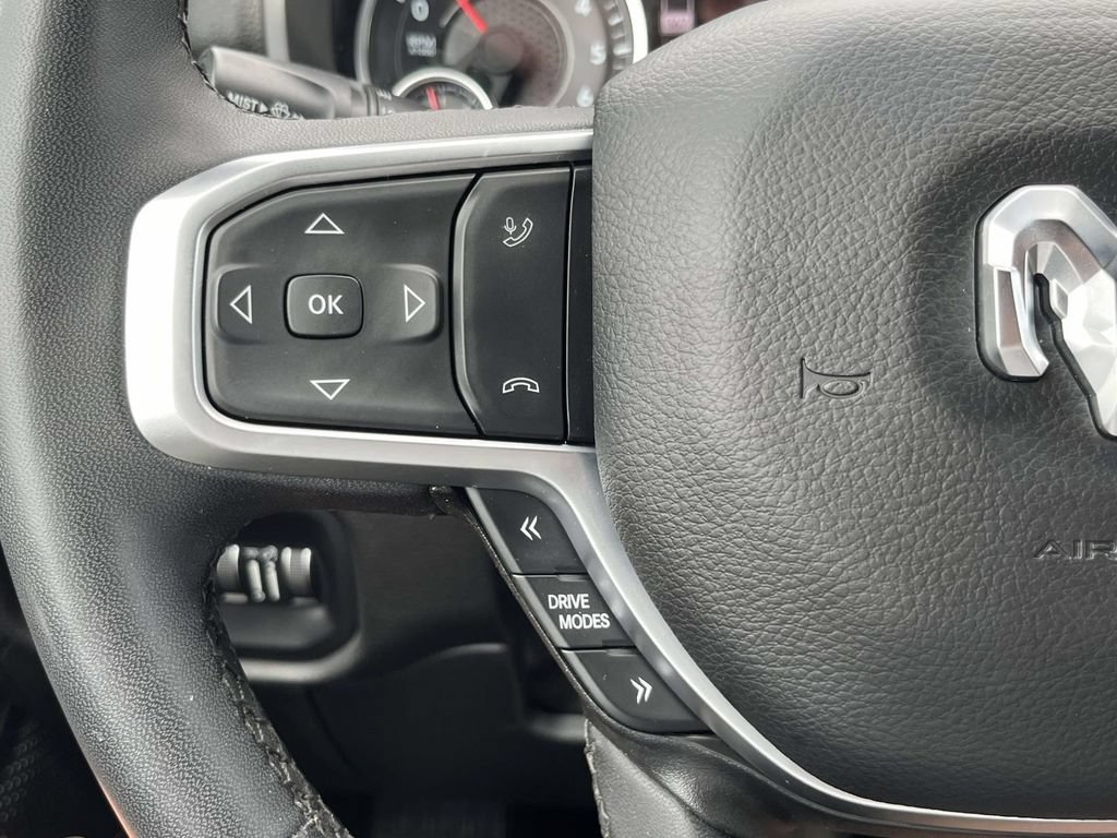Used 2025 RAM 1500 Big Horn AWD/4WD image 24