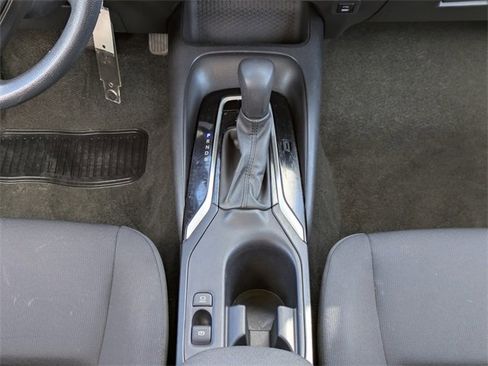 Used 2023 Toyota Corolla LE image 19
