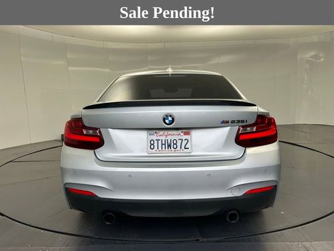 Used 2016 BMW M235i Coupe image 4