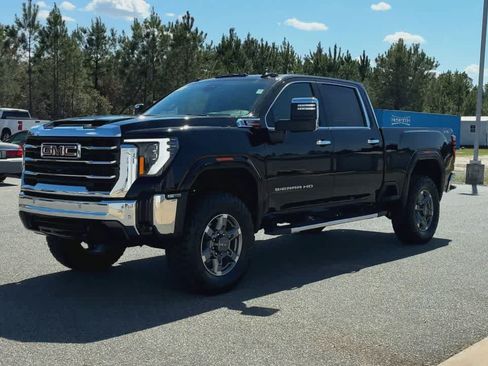New 2026 GMC Sierra 2500 SLT w/ SLT Premium Package AWD/4WD image 4