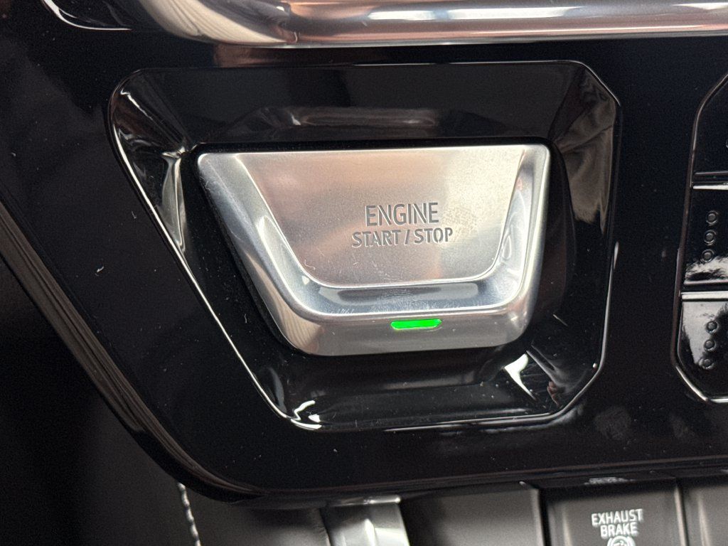 Certified 2026 GMC Sierra 2500 Denali Ultimate AWD/4WD image 26