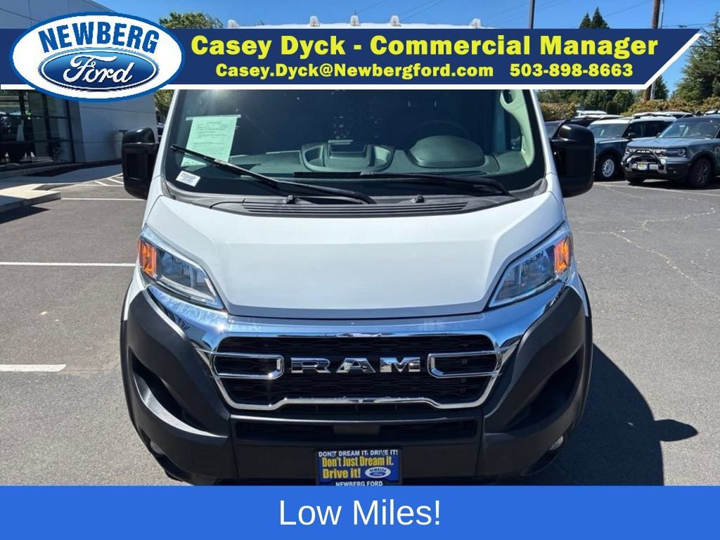 Used 2025 RAM ProMaster 2500 w/ U-Haul Equipment Group FWD image 2