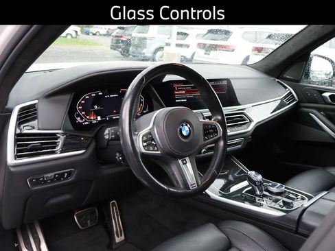 Used 2021 BMW X7 M50i AWD/4WD image 22