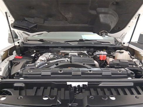 Used 2024 Chevrolet Silverado 2500 LTZ w/ LTZ Convenience Package image 11