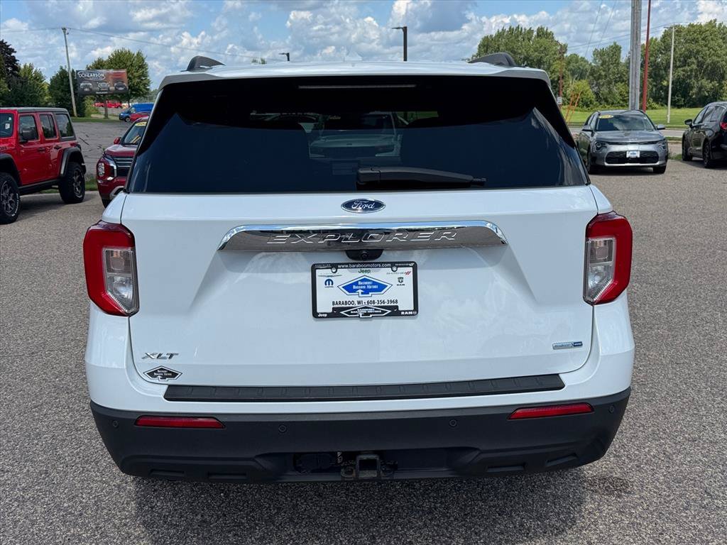 Used 2020 Ford Explorer XLT w/ Class III Trailer Tow Package AWD/4WD image 3