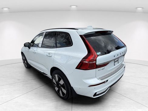 Used 2025 Volvo XC60 T8 Plus w/ Protection Package Premier AWD/4WD image 6