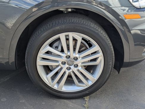 Used 2019 Audi Q5 2.0T Premium Plus w/ Premium Plus Package AWD/4WD image 8