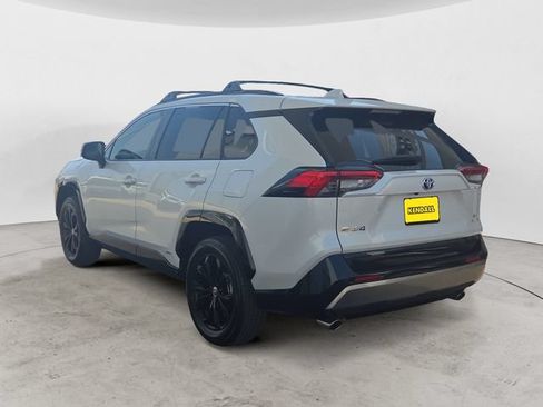 Used 2023 Toyota RAV4 SE w/ Convenience Package AWD/4WD image 7