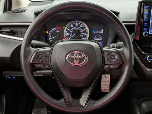 Used 2022 Toyota Corolla LE image 22