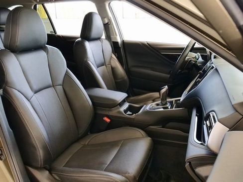 Used 2022 Subaru Outback Limited w/ Popular Package #2 image 16