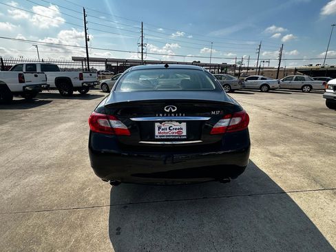 Used 2012 INFINITI M37 w/ Sport Pkg image 4