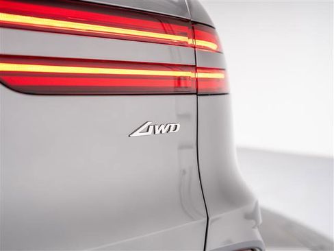 New 2026 Genesis GV70 2.5T Sport Prestige AWD/4WD image 16