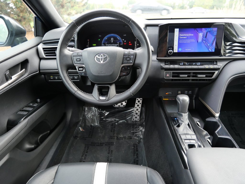 Certified 2025 Toyota Camry SE FWD image 12