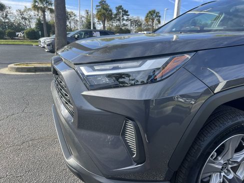 Used 2025 Toyota RAV4 LE image 6